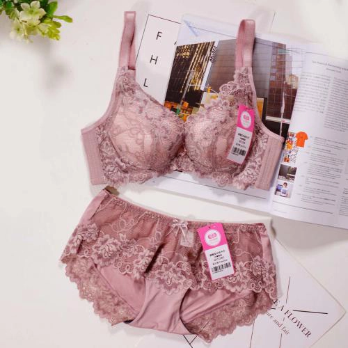 集中托高型軟鋼圈調整型內衣 A-C