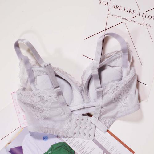 Girls' heart lace ultra-lightweight, unlined adjustable undergarment