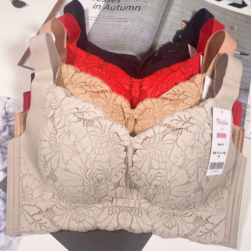 性感繡花親膚棉無鋼圈無痕收副乳聚攏調整型內衣