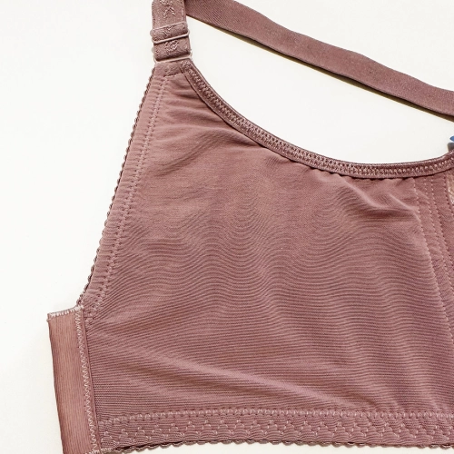 涼感大U美背透氣洞杯養脂內衣-軟鋼圈