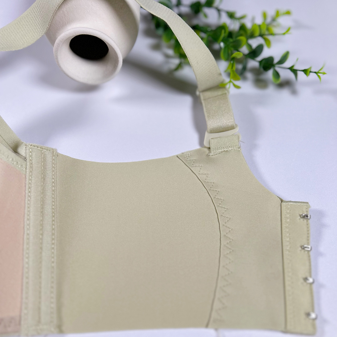 春夏季光面鏤空無磁無鋼圈小胸顯大調整型內衣