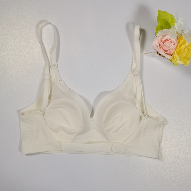 祼感冰皮單排扣隱形美背無痕無鋼圈內衣