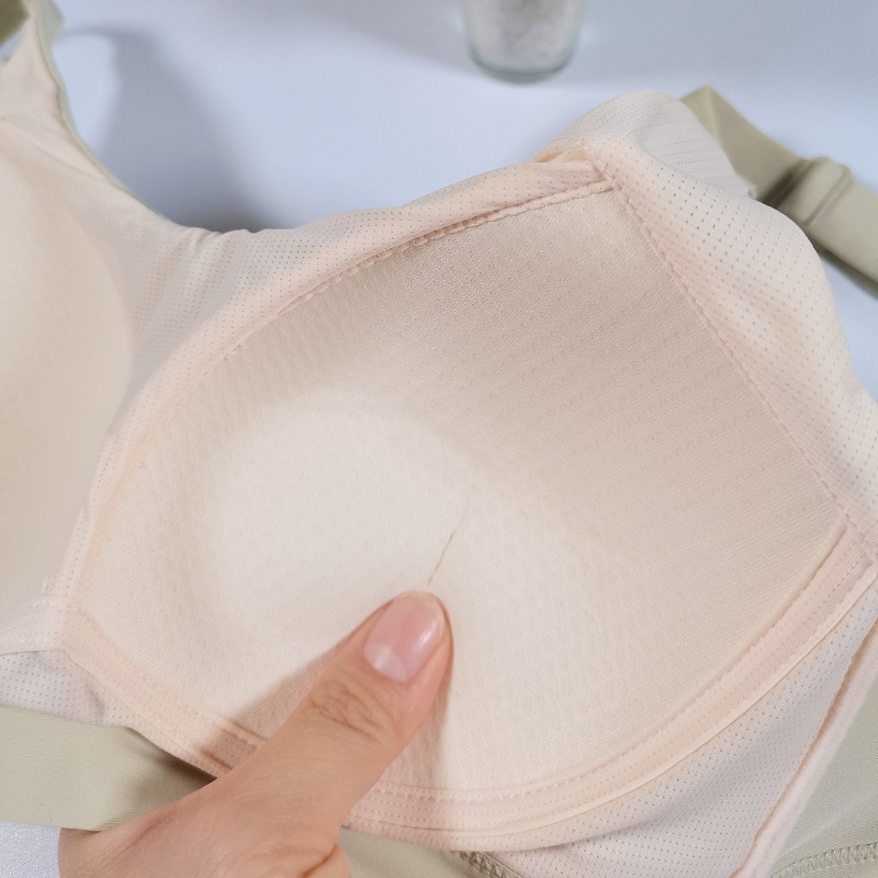 舒適無痕無鋼圈大胸顯小運動內衣