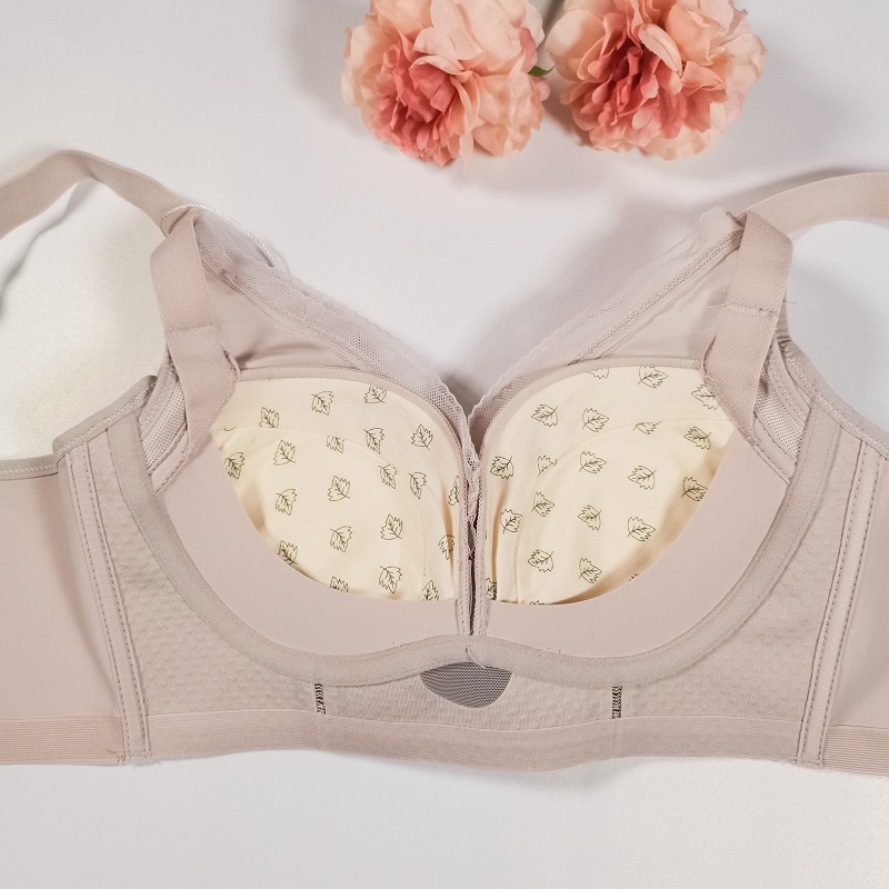 夏季簡約光面無鋼圈聚攏收副乳調整型內衣