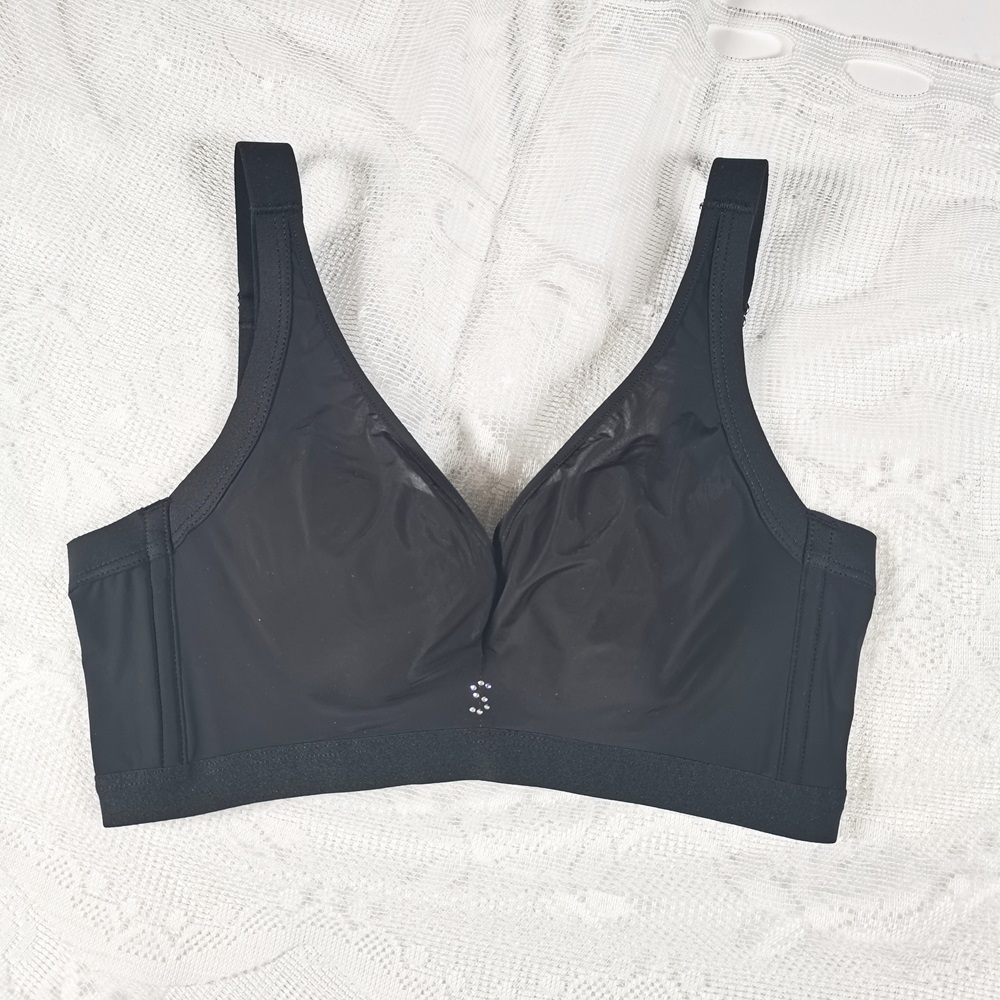 美胸達人-軟鋼圈素面調整型內衣 薄杯不露點-雞蛋衣薄膜調整型內衣