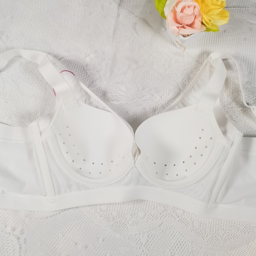 美胸達人-軟鋼圈素面調整型內衣 薄杯不露點-雞蛋衣薄膜調整型內衣