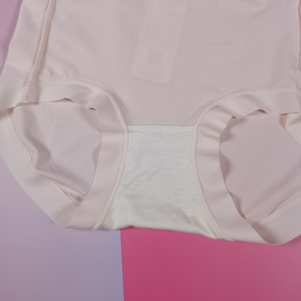 箔金蠶絲高腰立體吸濕排汗5A抗菌內褲