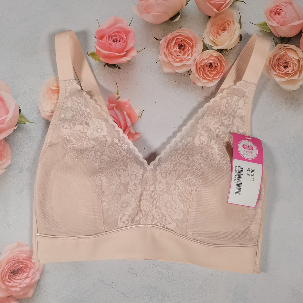 QQ彈力棉杯，蠶絲親膚吸濕透氣無鋼圈調整型內衣