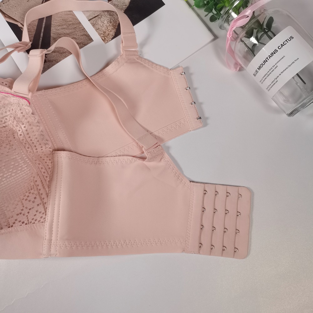 小胸專享A變C無鋼圈調整型內衣