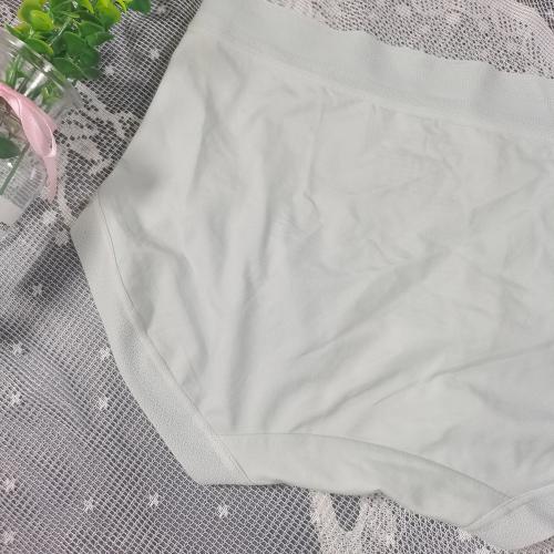 Low-rise 100% cotton and silk underwear with 7A antibacterial property