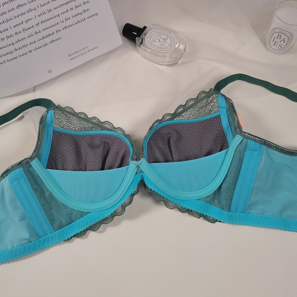 【無鋼圈輕鬆穿】涼感咖啡紗低脊心深V內衣