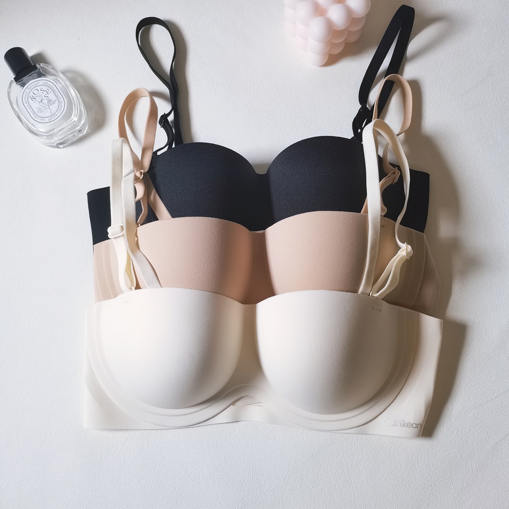 FreeStyle無重力防跌BRA，露肩神器，包吾會跌