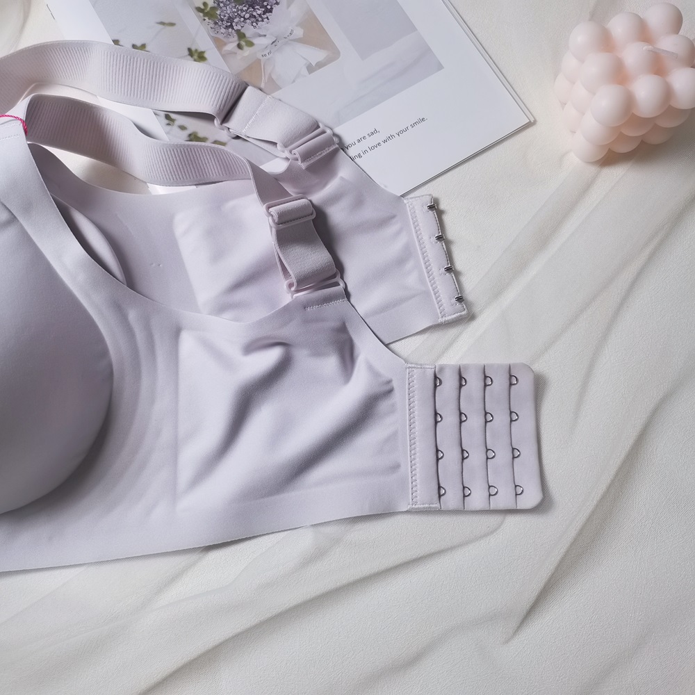 中透氣修副乳大尺碼無鋼圈無感內衣