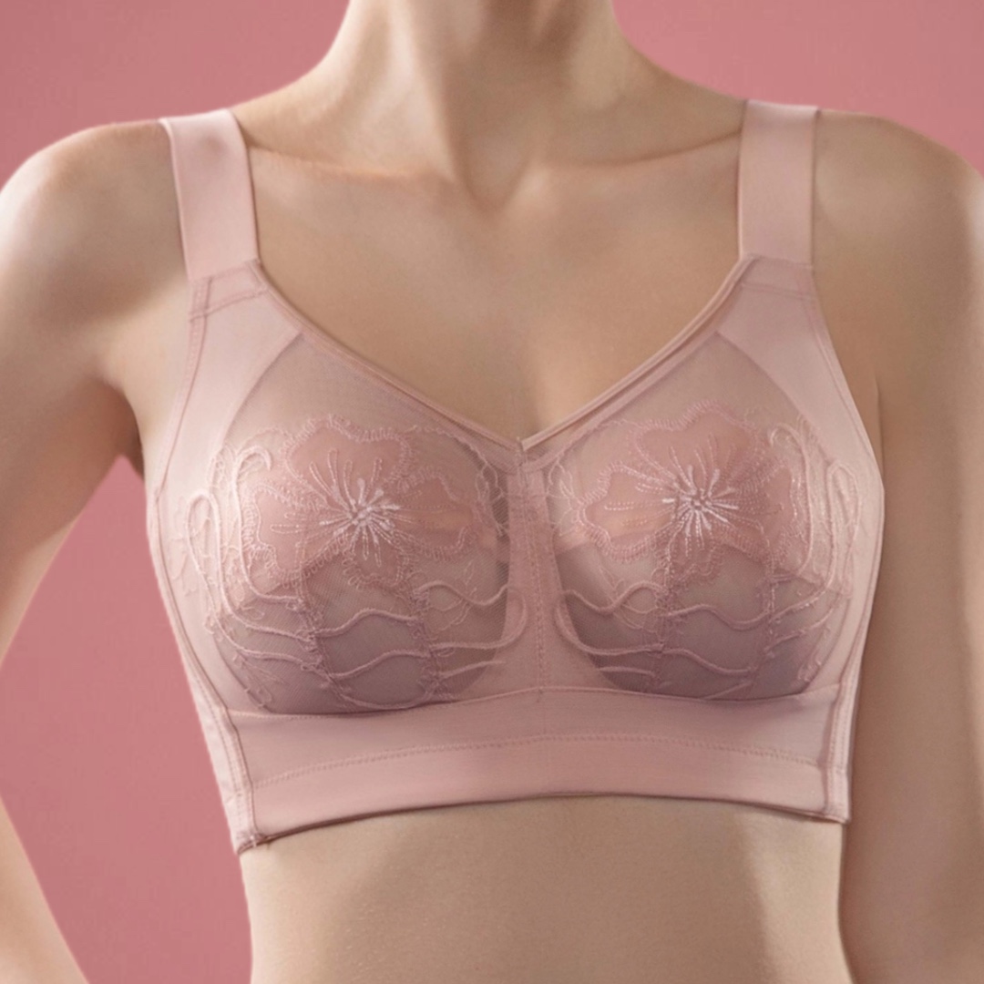 輕透花語，透紗隱點內衣