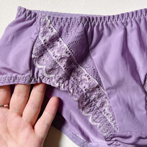 A must-have for small breasts, not to suppress a good mood. Soft steel ring adjustable underwear with pants