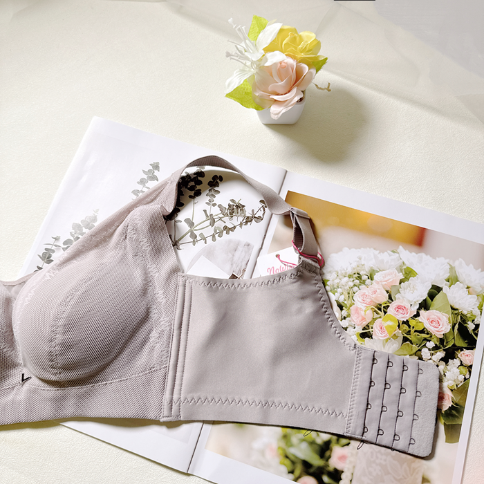 輕薄透氣舒適聚攏無鋼圈調整型內衣