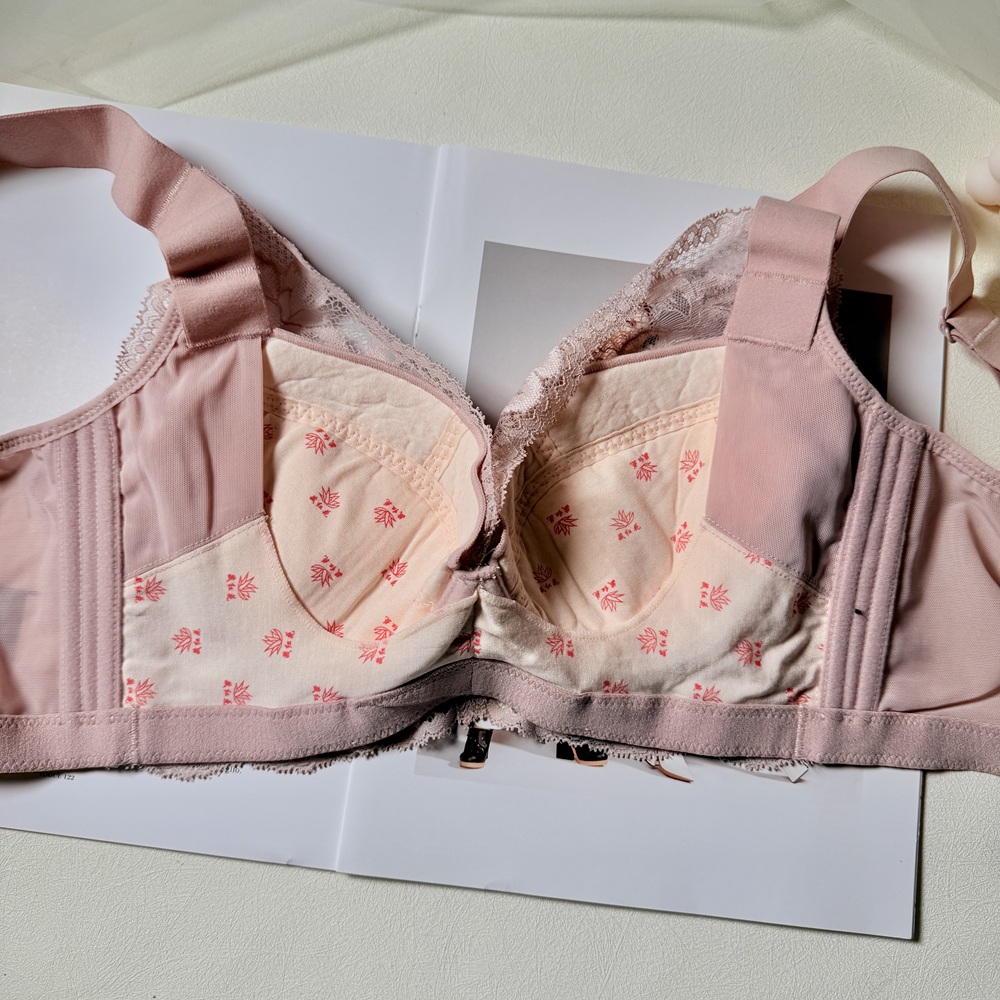 記憶軟鋼圈絲棉內杯調整型內衣