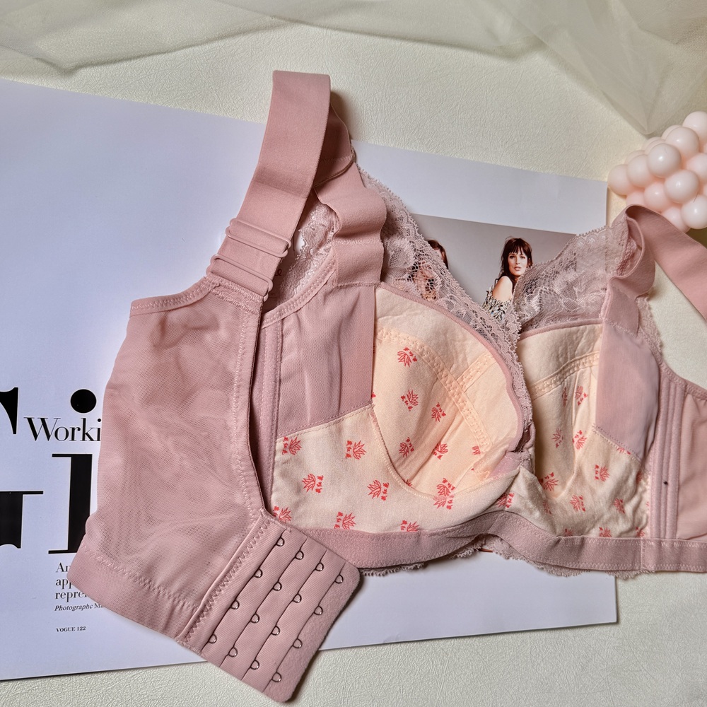 記憶軟鋼圈絲棉內杯調整型內衣