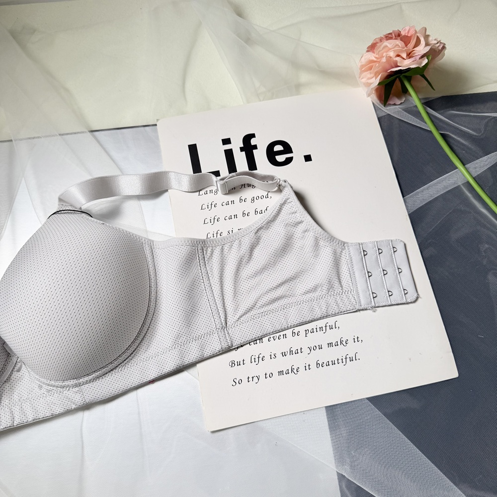 清新柔軟絲滑膠原蛋白罩杯無鋼圈內衣 - 無鋼圈