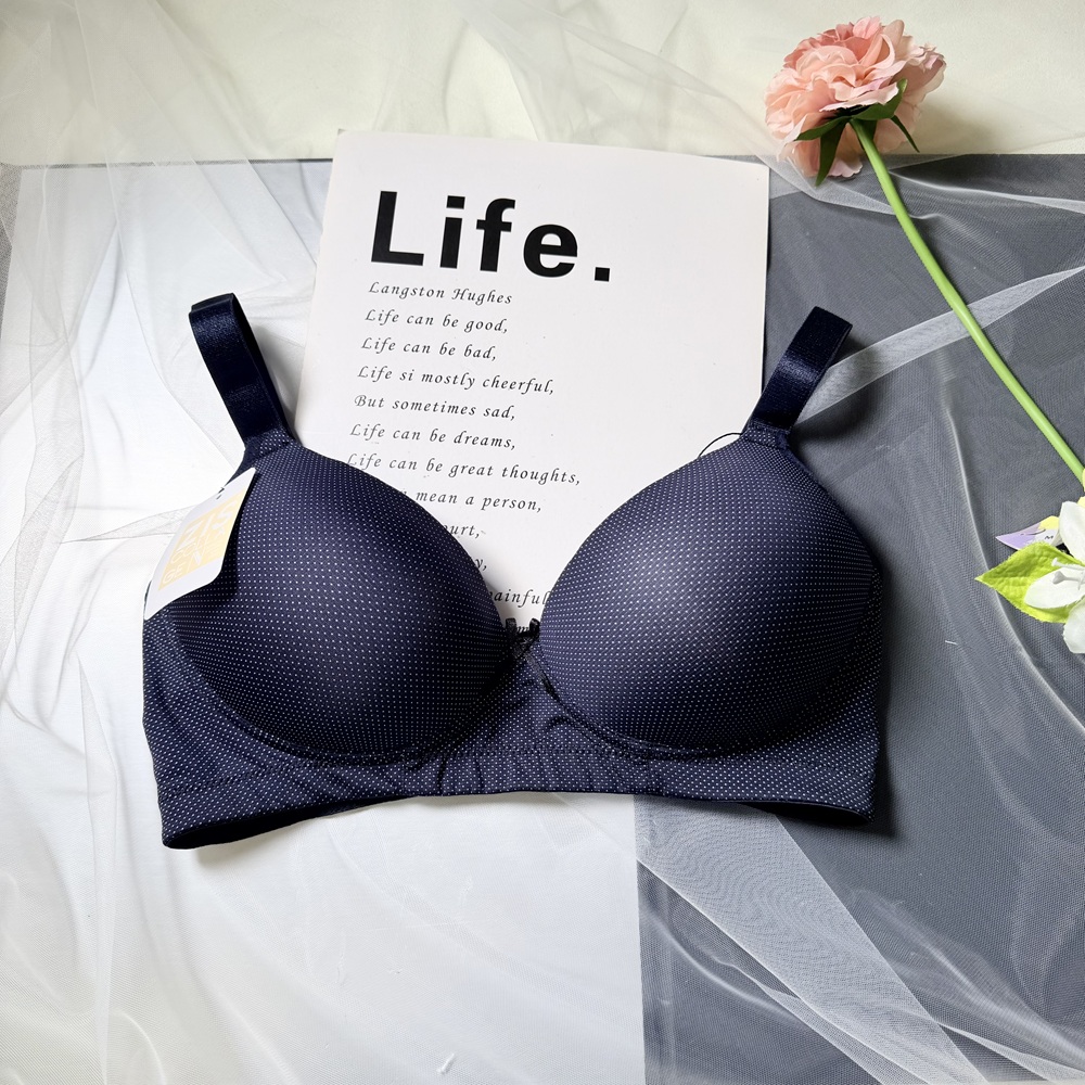 清新柔軟絲滑膠原蛋白罩杯無鋼圈內衣 - 無鋼圈