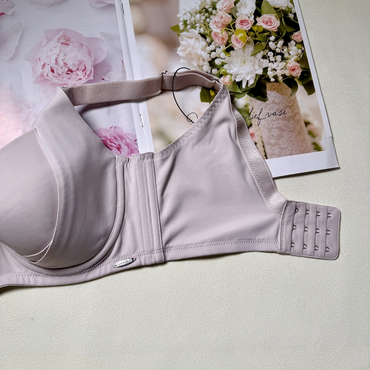 高美背修副無痕WINCOOL涼感調整型內衣