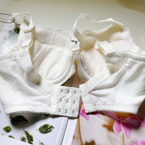 Soft Shaping Bra